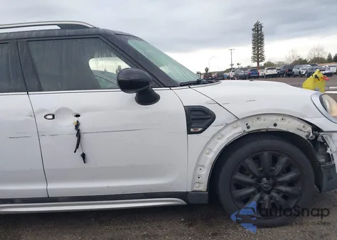 2018 Mini Countryman Cooper z USA, uszkodzony, nr VIN WMZYS7C30J3E08321